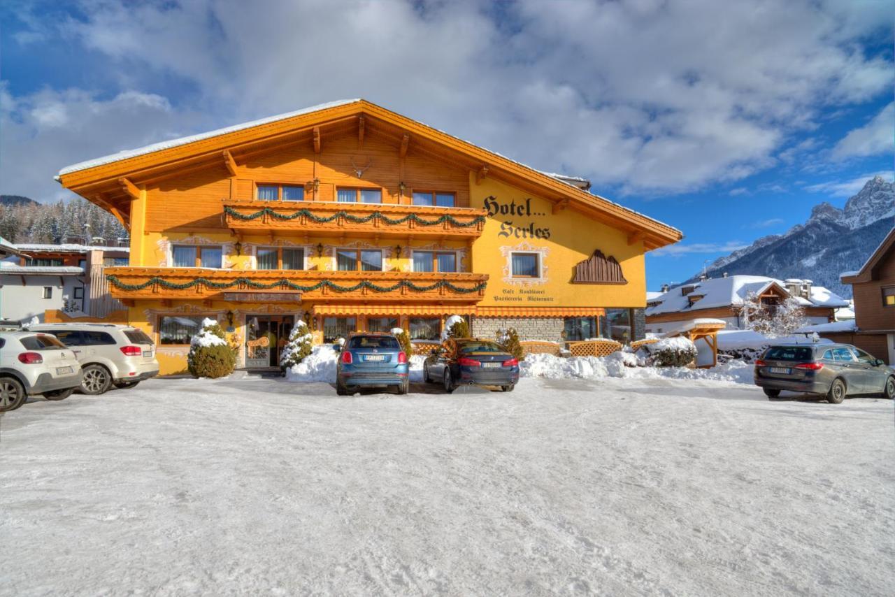 Hotel Serles Superior Dobbiaco Esterno foto